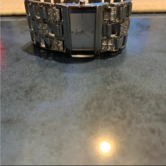 Guess Bracelet Watch - Picture 7 of 9